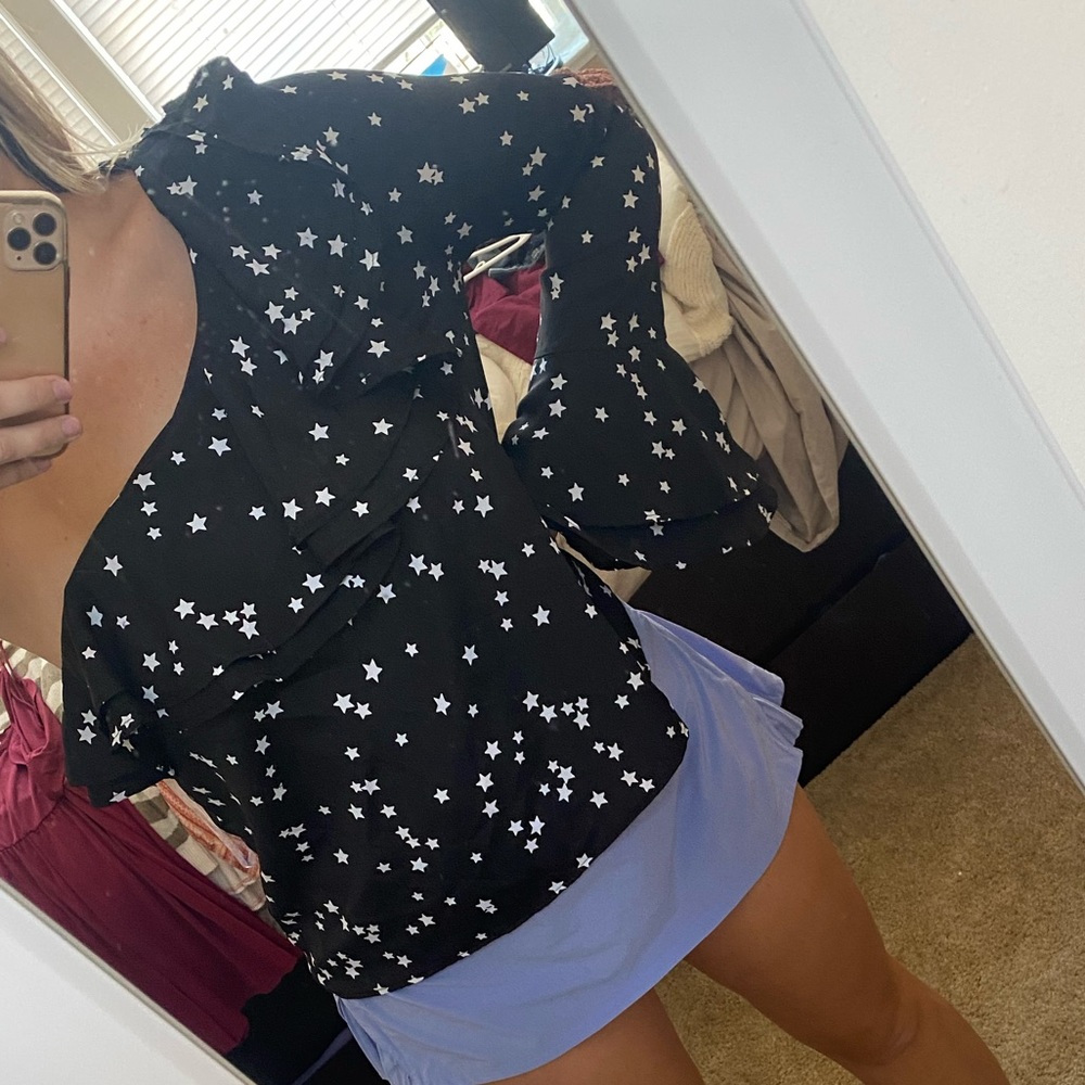 Star one sleeve Blouse